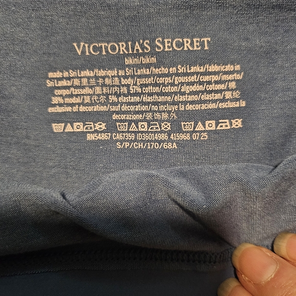 Victoria's Secret Beige Hip Hugger Panties, And 2 cotton Bikini Style Panties, S - Picture 4 of 6